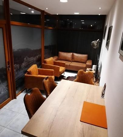 Nez Sur La Croisette. Apartment Dinant Bagian luar foto
