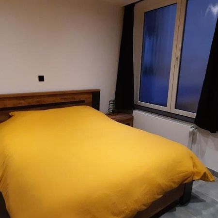 Nez Sur La Croisette. Apartment Dinant Bagian luar foto
