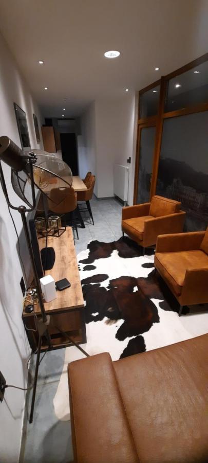 Nez Sur La Croisette. Apartment Dinant Bagian luar foto